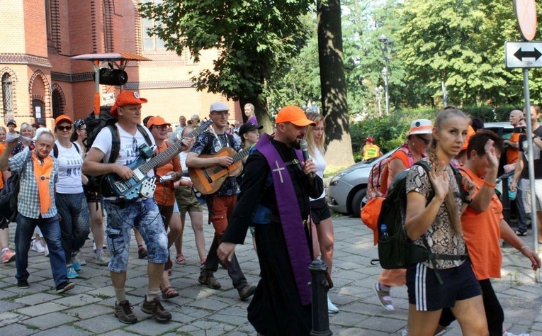 Pielgrzymka na Jasną Górę cz. 1   