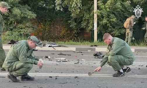 Wieczorem 20 sierpnia samochód Toyota Land Cruiser eksplodował, gdy samochód poruszał się z pełną prędkością po autostradzie, a następnie spłonął. Na miejscu zginęła kierowca, dziennikarka i politolog Daria Dugina, córka filozofa Aleksandra Dugina. Według rosyjskiego komitetu śledczego w samochodzie rzekomo zainstalowano ładunek wybuchowy "Tylko terror może sprawić, że zaakceptowana zostanie powszechna mobilizacja"