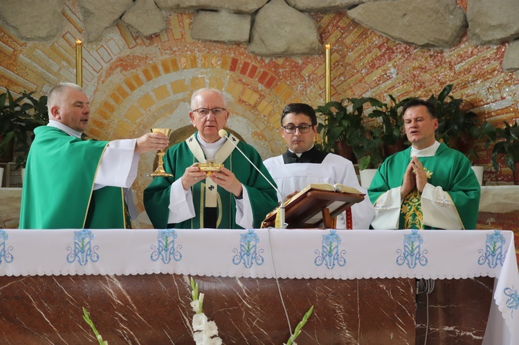 Wprowadzenie nowego proboszcza w parafii Chrystusa Odkupiciela w Chełmie