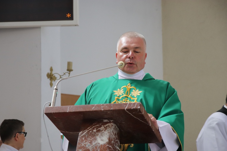 Ks. Ireneusz Posturzyński święcenia kapłańskie przyjął w 1997 r. 