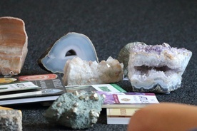 Kamienie, skały i minerały