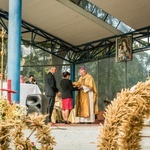 Msza św. i dożynki w Trąbkach Wielkich