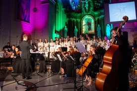 Koncert w sanktuarium w Nisku.