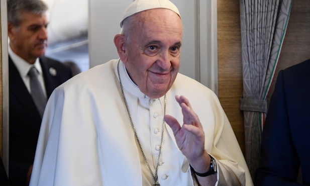 Papież Franciszek: przybywam jako pielgrzym pokoju 