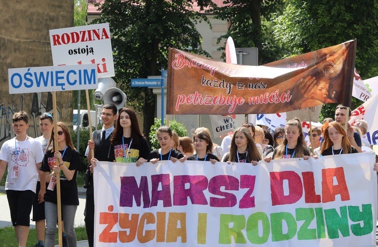 Oświęcimski Marsza dla Życia i Rodziny ma w naszym regionie najdłuższą tradycję. Odbył się jako pierwszy w diecezji bielsko-żywieckiej. 