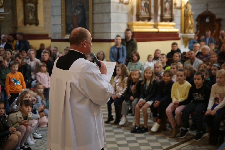 Parafialny konkurs o św. Stanisławie Kostce