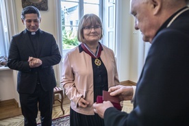 Anna Wojtas uhonorowana medalem "Za zasługi dla Archidiecezji Warszawskiej"