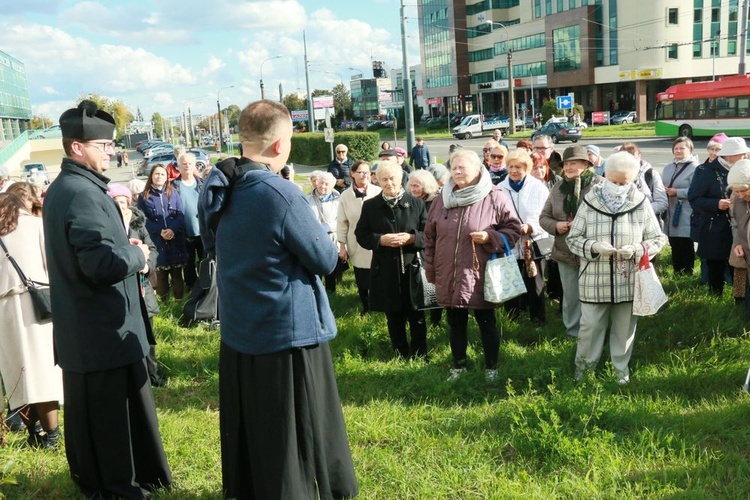Modlitwa na terenie parafii św. Józefa w Lublinie.