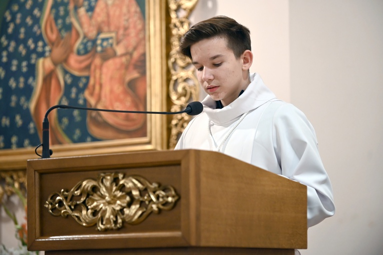 Rozpoczęcie peregrynacji symboli ŚDM w diecezji świdnickiej
