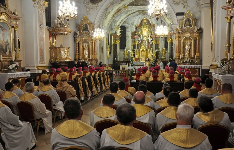 Biskupi uczcili jubileusz diecezji opolskiej na Górze Świętej Anny