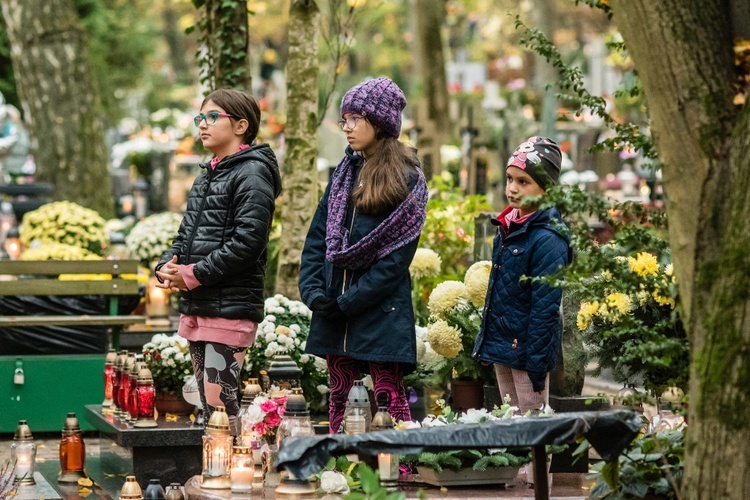 Modlitwa na cmentarzu Srebrzysko 2022