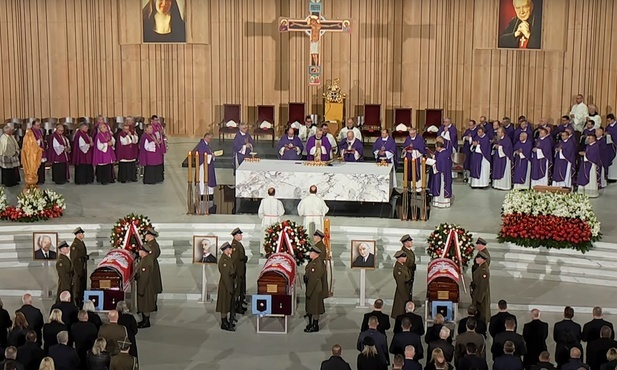 Mszy św. pogrzebowej przewodniczył abp Stanisław Gądecki, przewodniczący Konferencji Episkopatu Polski.