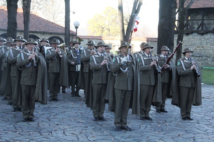 Nowy Sącz. Odsłonięcie tablicy upamiętniającej ks. ppłk. Andrzeja Niwę