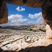 Widok na Jerozolimę z Góry Oliwnej. To tu, według biblijnych proroctw,  ma odbyć się Sąd Ostateczny.