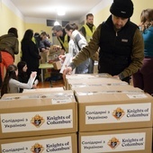 500 paczek trafi do objętej wojną Ukrainy