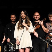 Od lewej: Dariusz Sojka, Zbigniew Seyda, Marek Sochacki, Ania Buczkowska, Maciej Paszek, Adam Drewniok, Bogdan Wita.