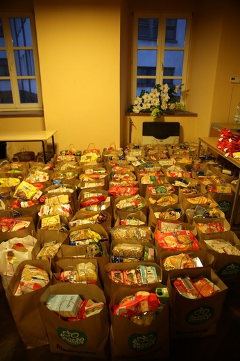 Zbiórka żywności w Janowie Lubelskim