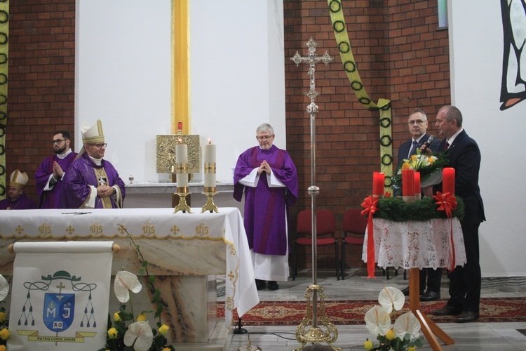 Prymicje biskupie w Żywocicach