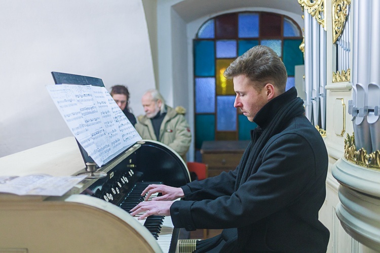 Koncert organowy w Marcinowicach
