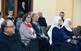 Świdnica. Konferencja "Fake newsem w katolika"