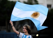 Dziś finał mundialu: Argentyna i Francja grają o swój trzeci tytuł, między nimi Marciniak