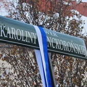Kraków. Skwer Karoliny Lanckorońskiej