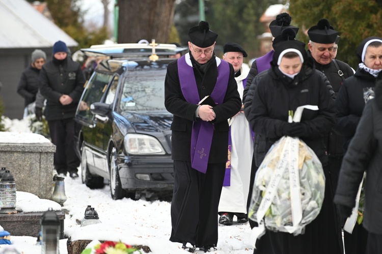 Dzierżoniów. Pogrzeb s. Rosarii Nowak