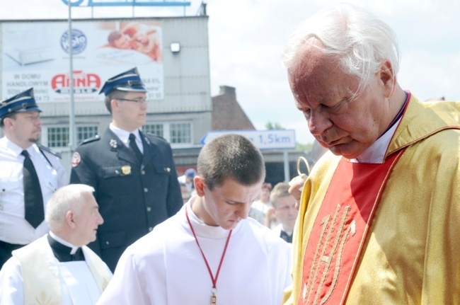 Bp Adam Odzimek - galeria wspomnieniowa w pierwszą rocznicę śmierci