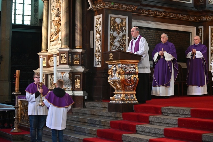 Suma z biskupem w świdnickiej katedrze