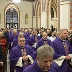 Dziękczynienie za posługę bp Edwarda, cz. 1