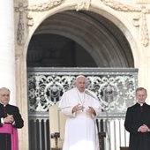 Papież zaapelował o ponowienie aktu poświęcenia świata Sercu Maryi