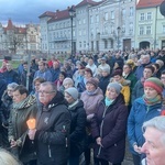 Świebodzice. Droga Krzyżowa wszystkich parafii