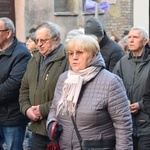 Ząbkowice Śl. Miejska Droga Krzyżowa ze św. Jadwigą i św. Janem Pawłem II 