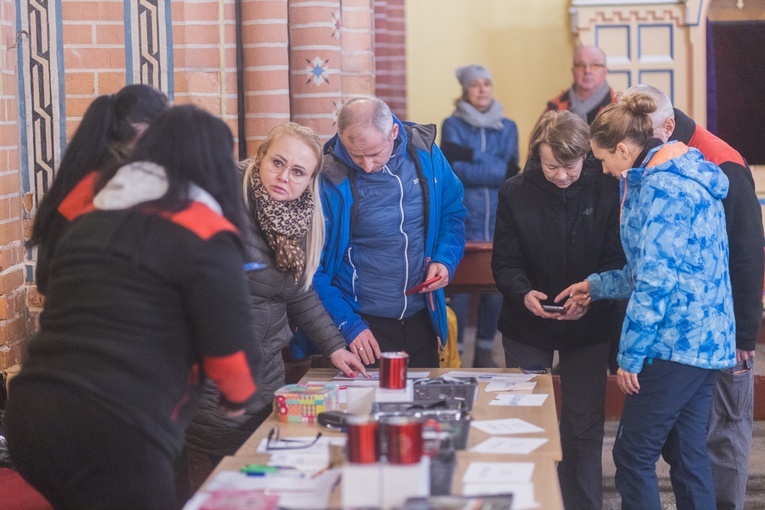 Ekstremalna Droga Krzyżowa w Bielawie