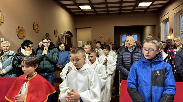 Liturgia Męki Pańskiej w parafiach diecezji świdnickiej