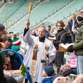 Święconka na stadionie Śląska Wrocław