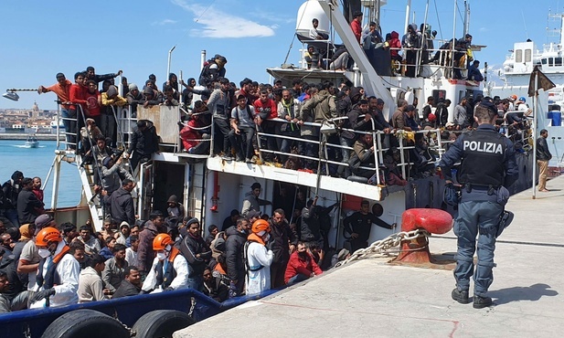 ONZ: znaczny wzrost liczby migrantów, którzy zginęli podczas przeprawy przez Morze Śródziemne
