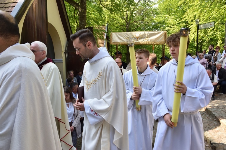 Tysiące pielgrzymów na Kalwarii Wejherowskiej