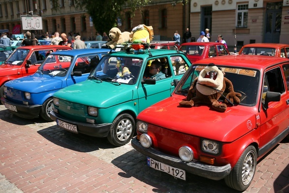 Fiat 126, popularny maluch, świętuje pięćdziesiątkę