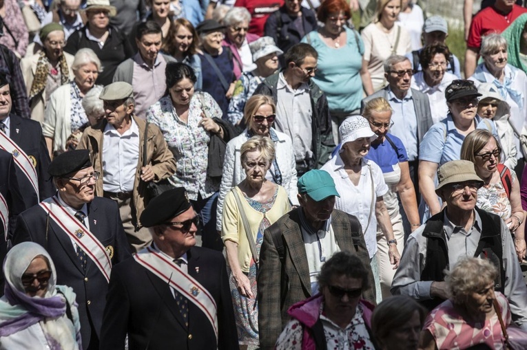 Dziękujemy za czyniących pokój. XVI Święto Dziękczynienia