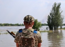 ISW: na zalaniu delty Dniepru Rosjanie mogą więcej zyskać, niż stracić