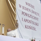 Boże Ciało. Wierzę w Kościół