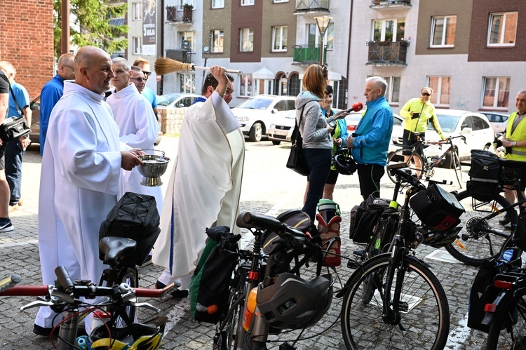 Pielgrzymka rowerowa - wyjazd z Koszalina