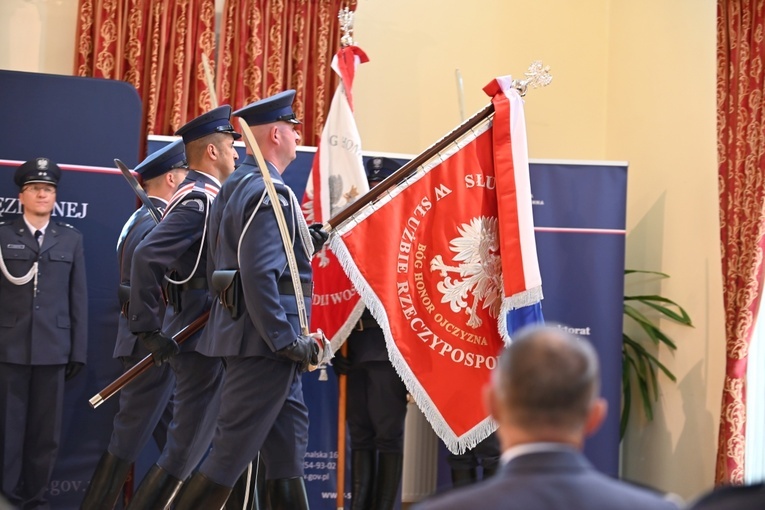 Poświęcenie i oddanie sztandaru Aresztu Śledczego w Świdnicy