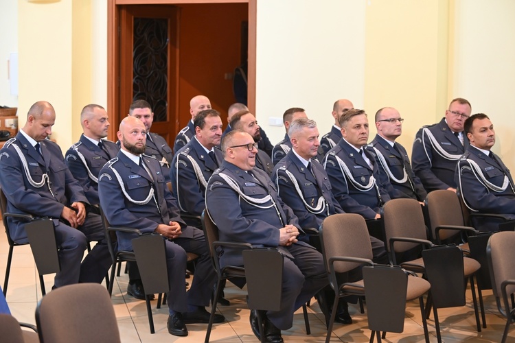 Poświęcenie i oddanie sztandaru Aresztu Śledczego w Świdnicy