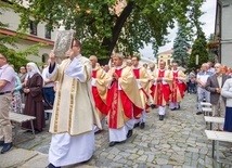 Pierwsze dni odpustu na sądeckiej górze Tabor