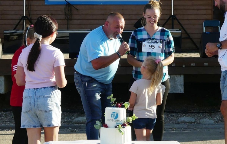 13. Biesiada Rodzinna z Fundacją Krzyż Dziecka w Pisarzowicach - 2023