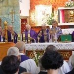 Ostatnie pożegnanie ks. prał. Franciszka Płonki w rodzinnym Zarzeczu