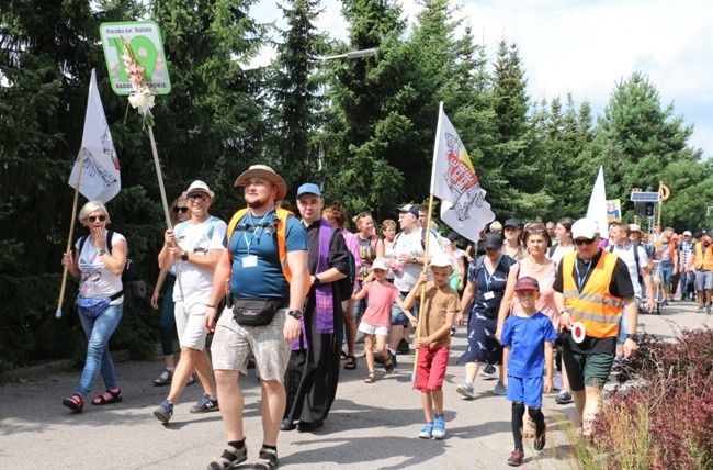 Wyruszyła diecezjalna pielgrzymka na Jasną Górę