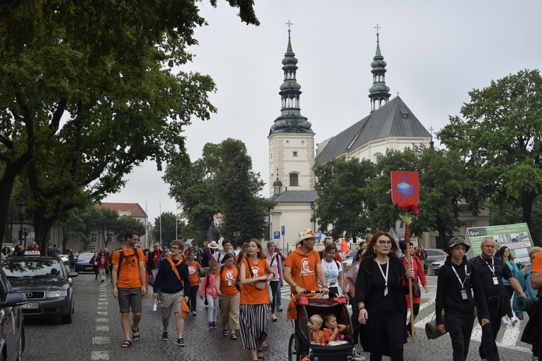 XXVIII ŁPPM na Jasną Gorę - dzień 1